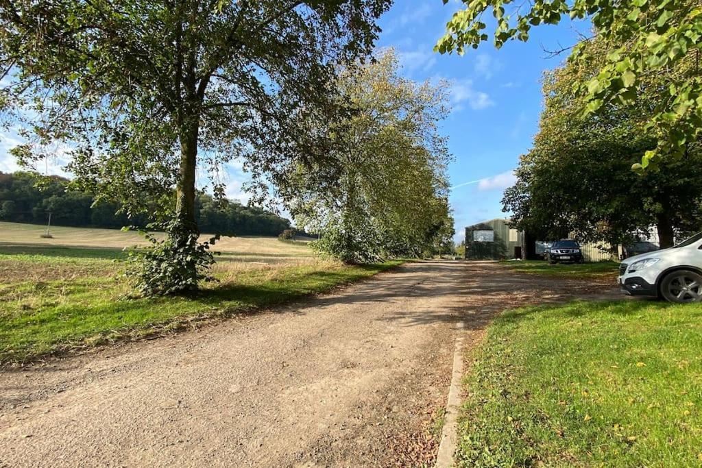 Cheerful 3 Bedroom Bungalow With Indoor Fire Place Gloucester Buitenkant foto
